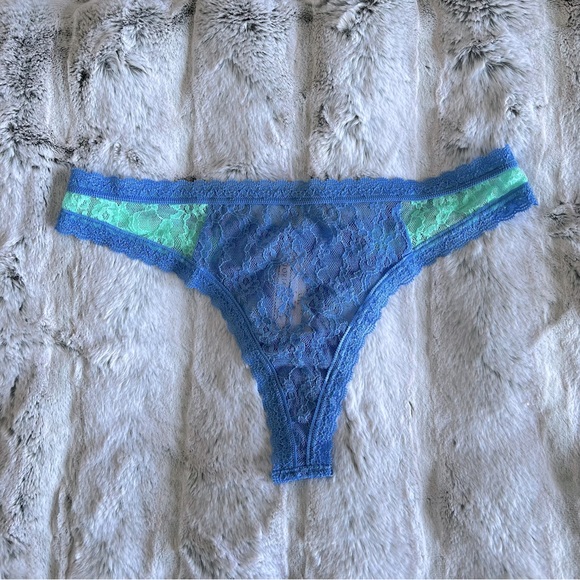 NWT NEW Victoria’s Secret Very Sexy Push Up Bra 34B AND Matching Panty! - Picture 5 of 6